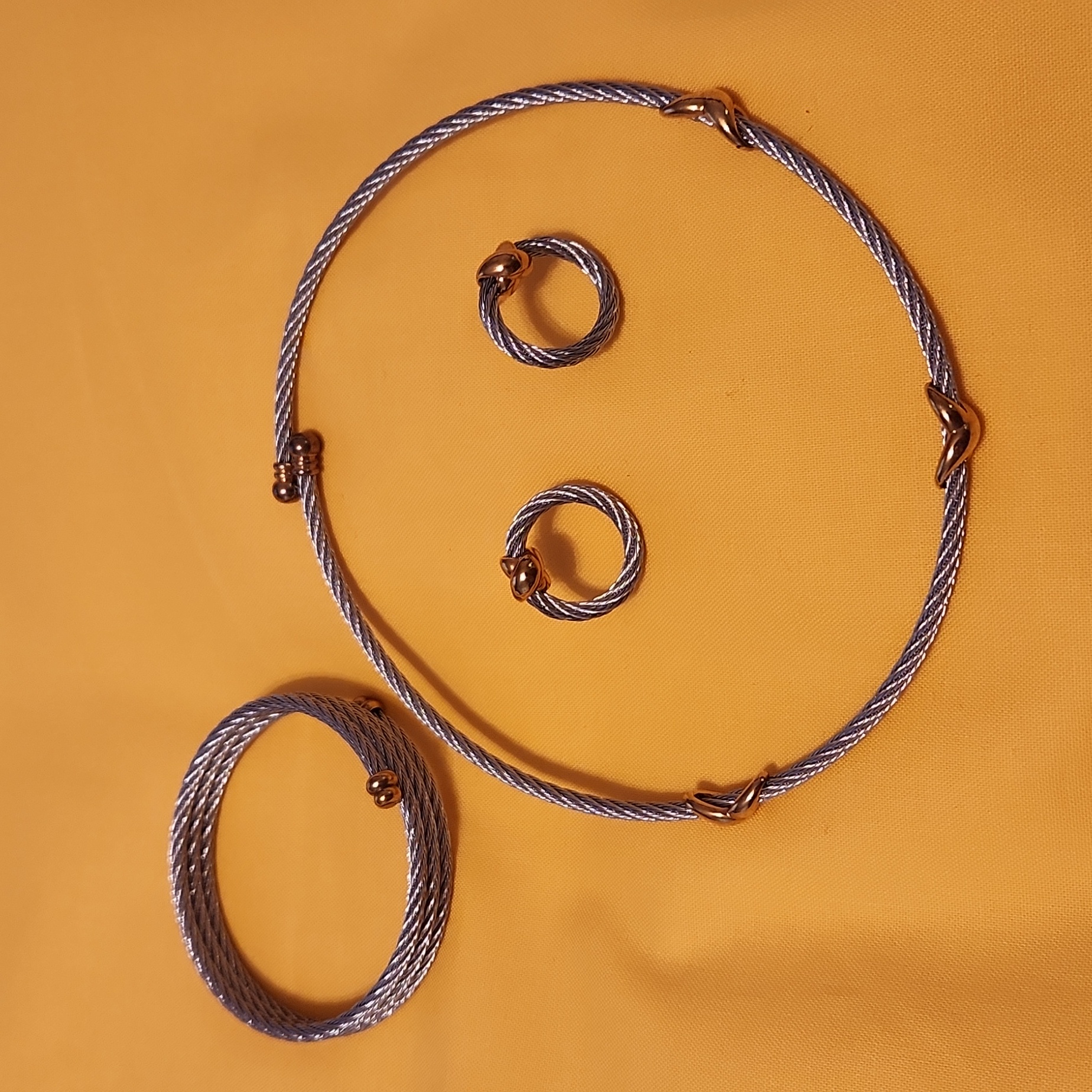 Necklace/Earrings/Bracelet 3 Piece Set